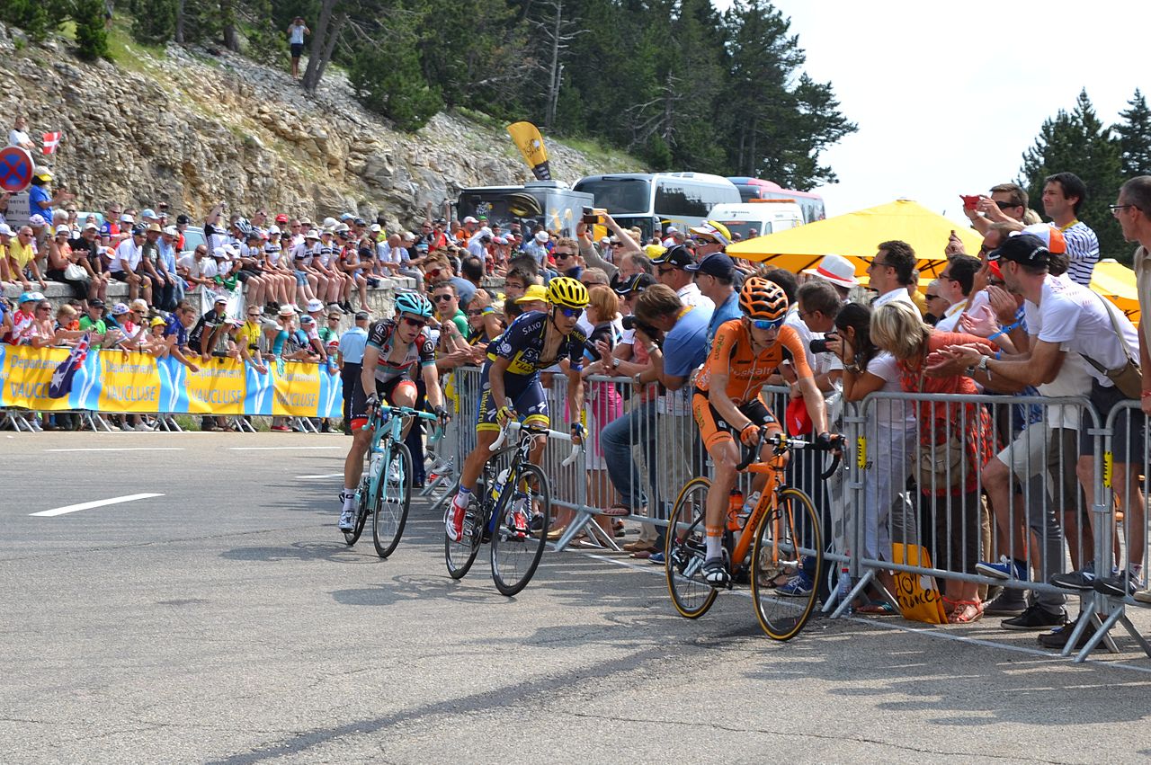 Jesús Hernández Blázquez, Juan José Oroz et Jan Bakelants au Chalet Reynard, Mont Ventoux, lors de la 15ème étape du Tour de France 2013 photo Marianne Casamance
